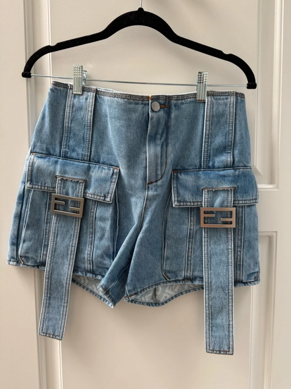 Fendi Light Blue Denim Cropped Shirt and High-Waist Shorts Set - Picture 3 of 6